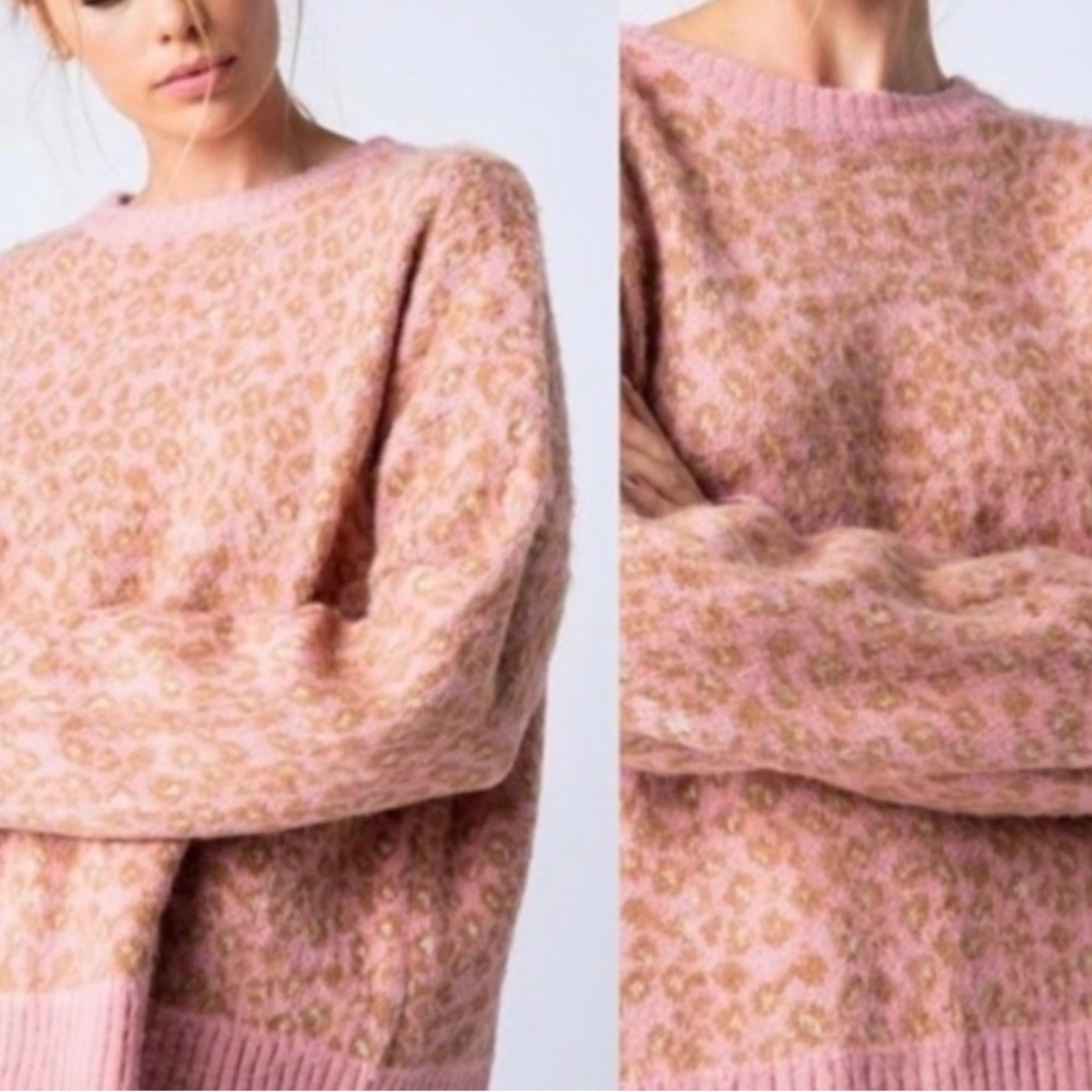 &Merci Mohair 100% Super Soft Crewneck Sweater  Size Small Animal Print